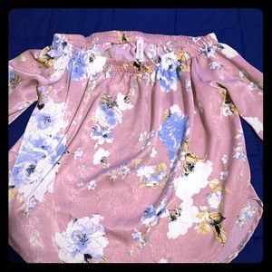 Women’s Off the shoulder blouse soft and silky.